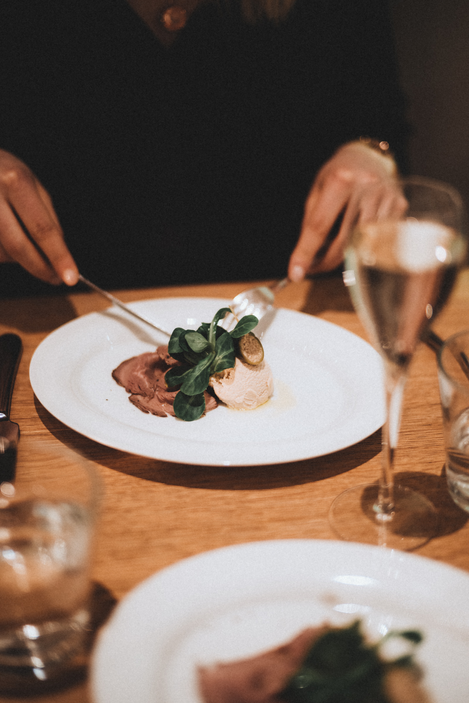 B6AD61BA-DF30-49D2-9B15-101046F5405A