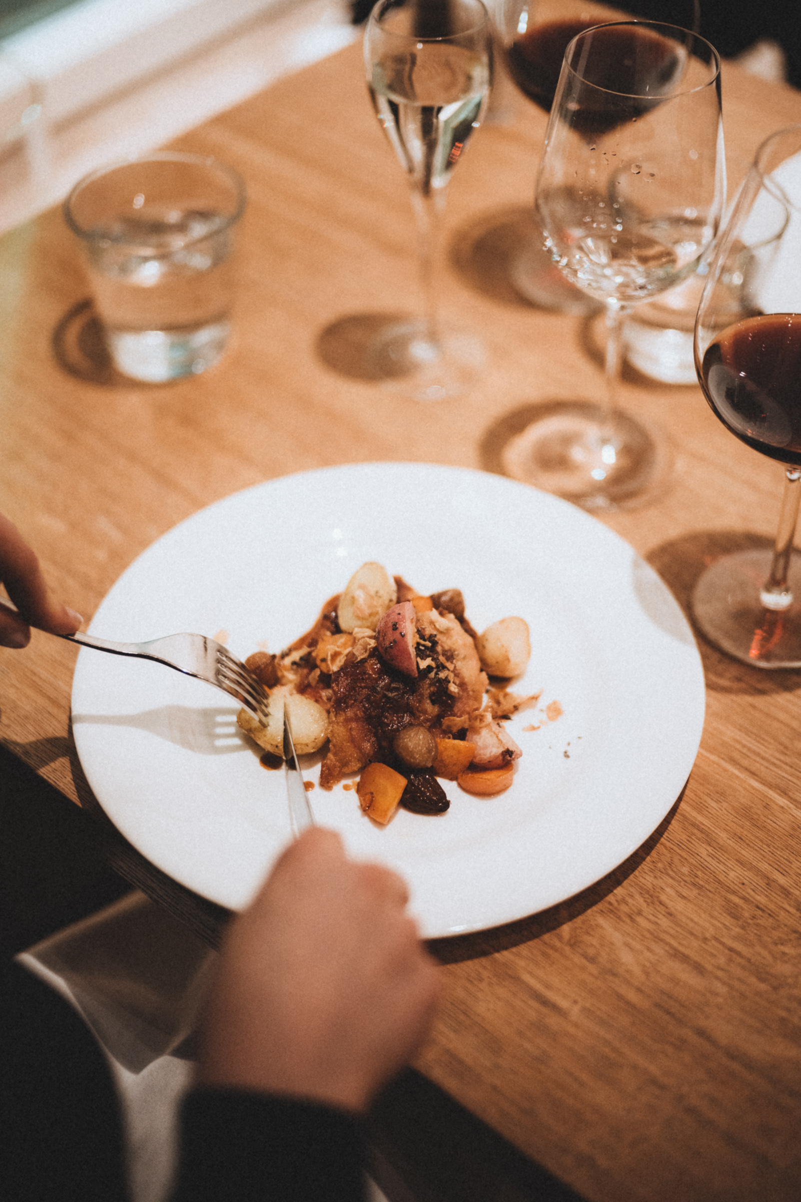 D9778370-4DB5-4349-BAE5-4A7371775507