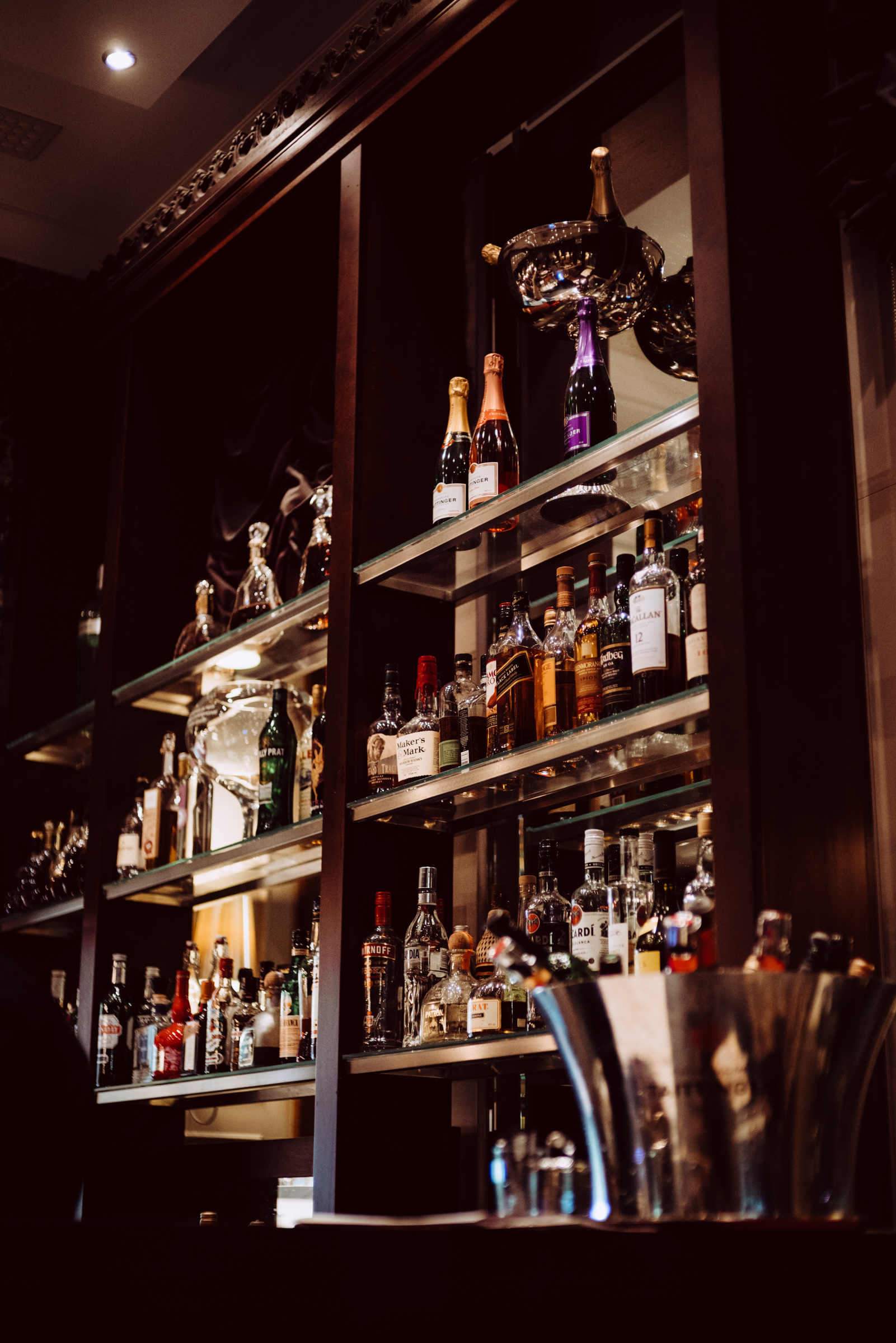 D5F937F2-4B19-4219-A676-C28769340BCB