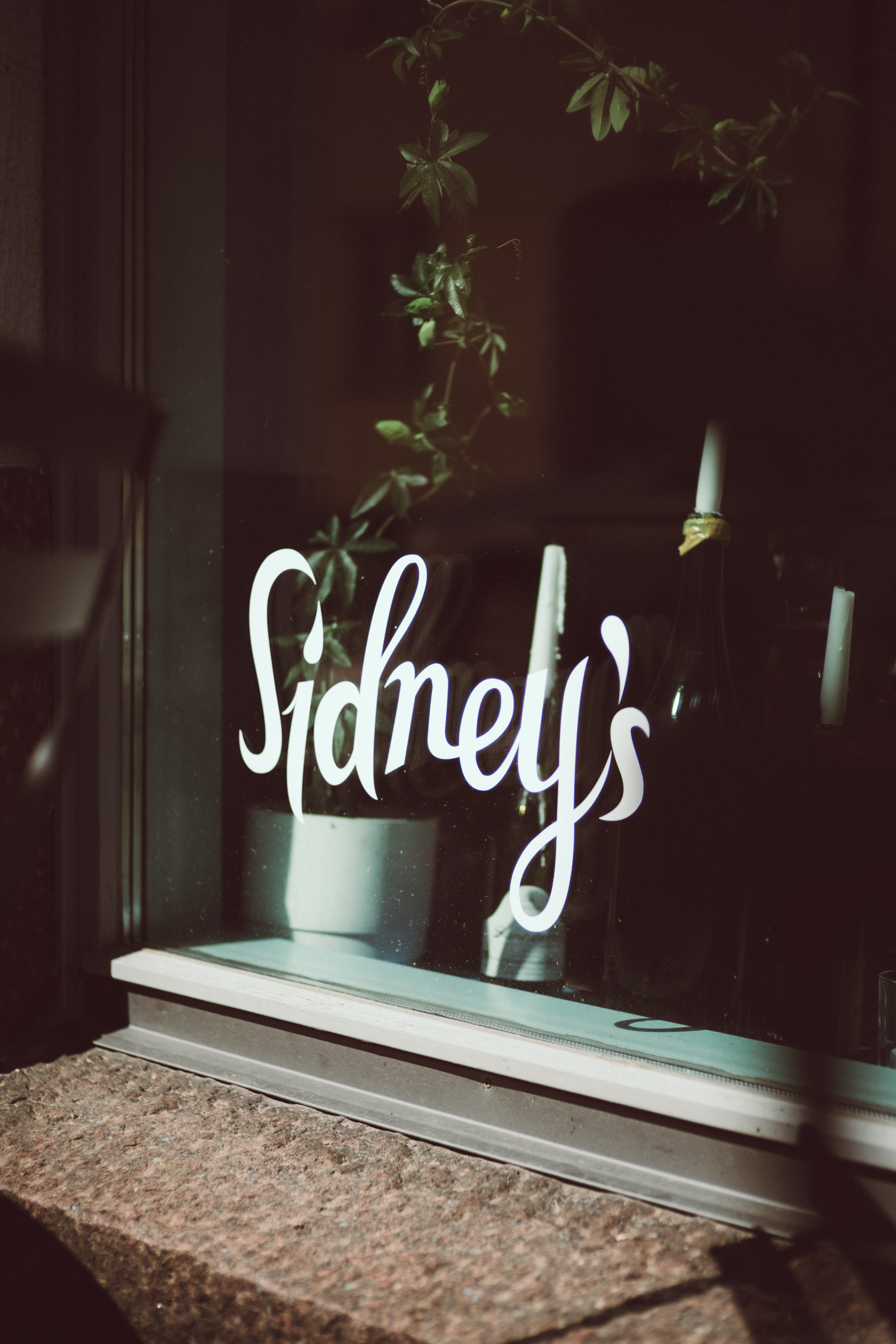 Sidneys-00419
